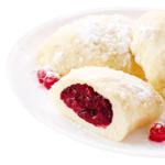 Вареники домашние паровые с вишней