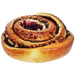 Auchan Vatrushka Bun with Poppy Seeds and Cherry 120g